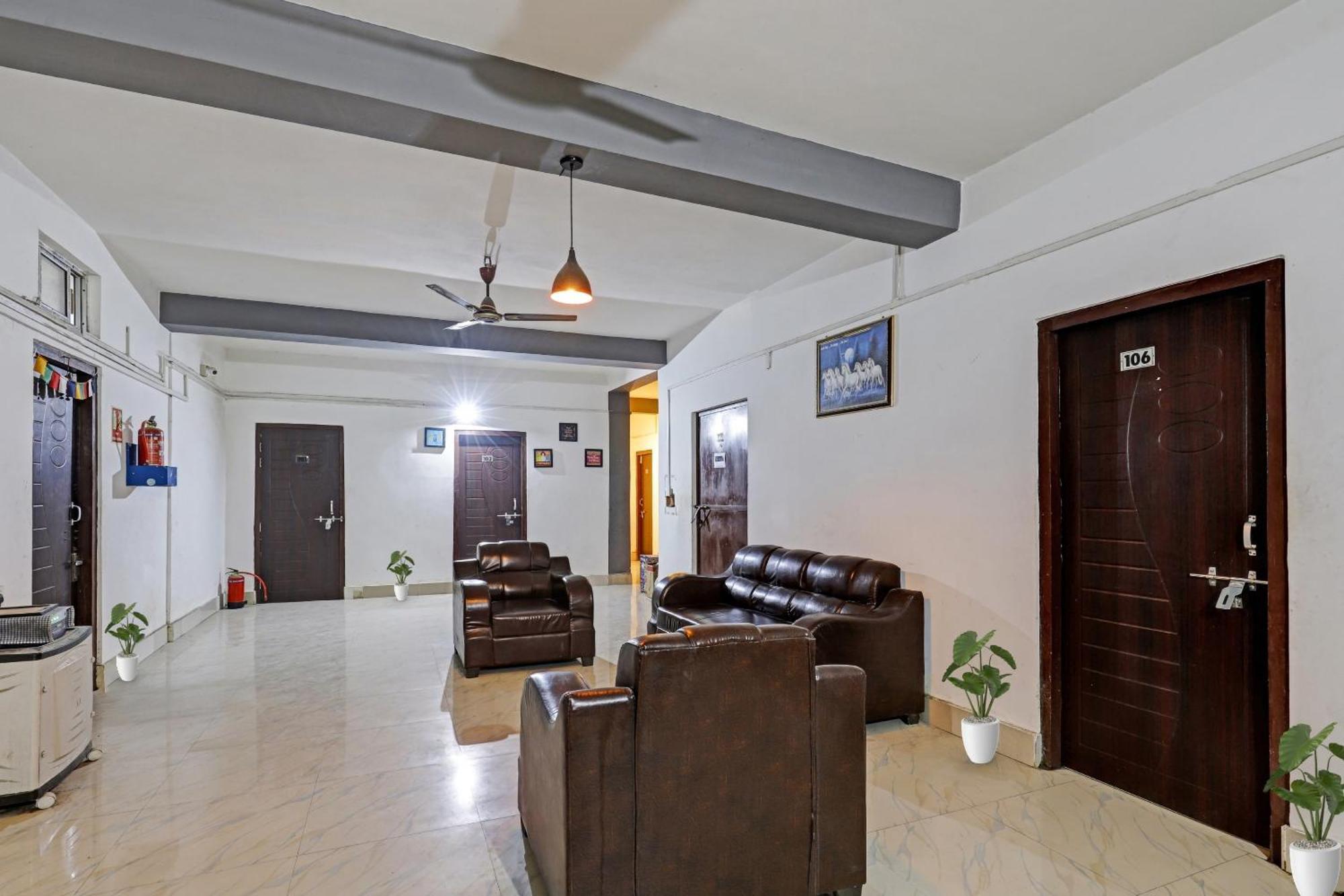 Hotel O Garchuk Market Formerly Trendz Stay Guwahati Exterior foto